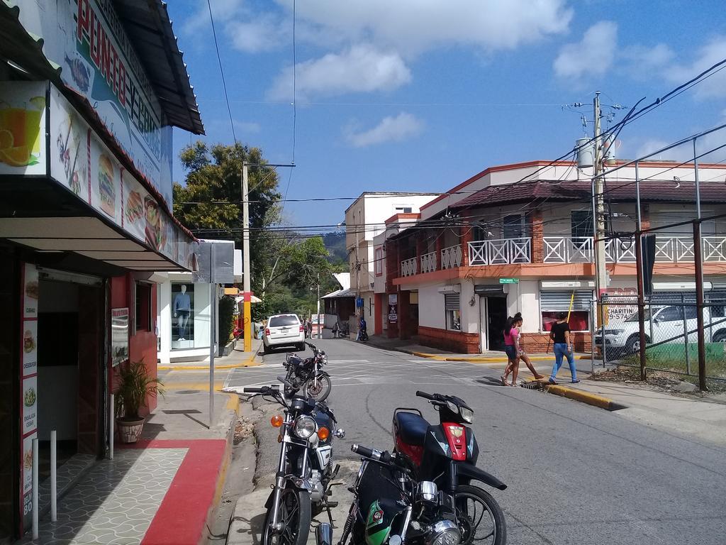 Hostel Quintonido 哈拉瓦科阿 外观 照片